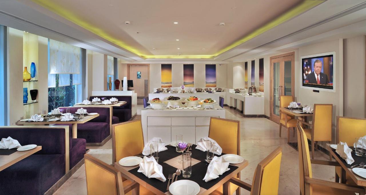 The Ashtan Sarovar Portico Nova Deli Exterior foto